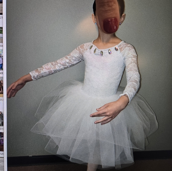 Weissman IC ballet costume - Picture 3 of 3